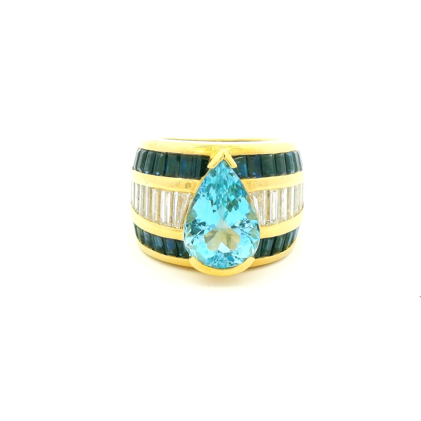 18kt yellow Gold Cocktail Ring with Pear-Shaped Aquamarine, sapphire and baguettes.