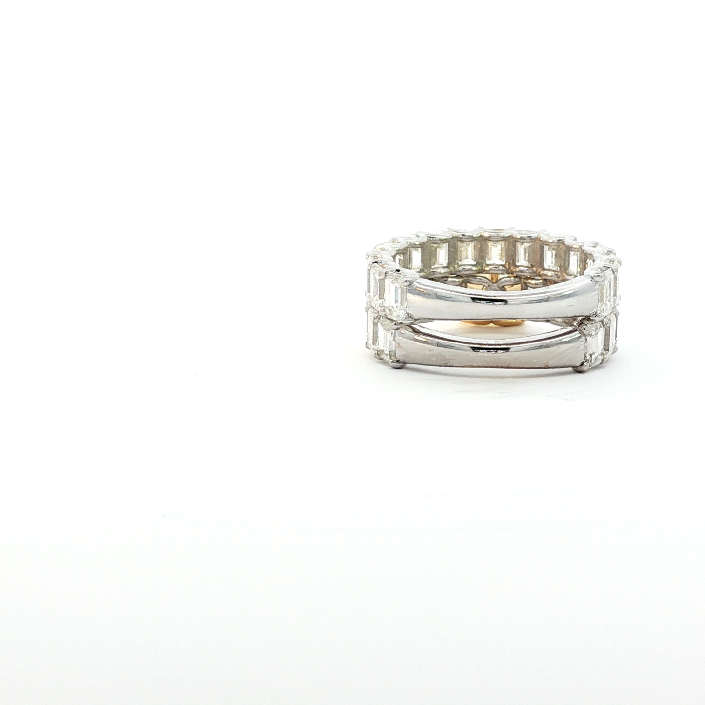 fancy-yellow-radiant-cut-diamond-yellow-gold-multistone-ring