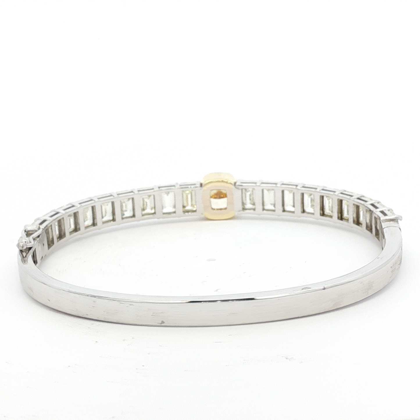 14-white-gold-tennis-bracelet-with-1-71-fancy-intense-yellow-cushion-cut-diamond