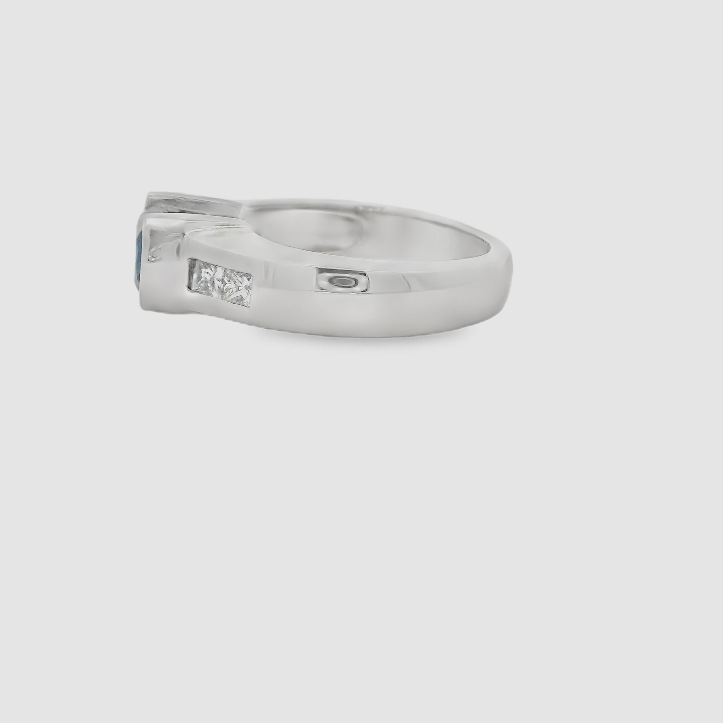 platinum-ring-with-royal-blue-sapphire