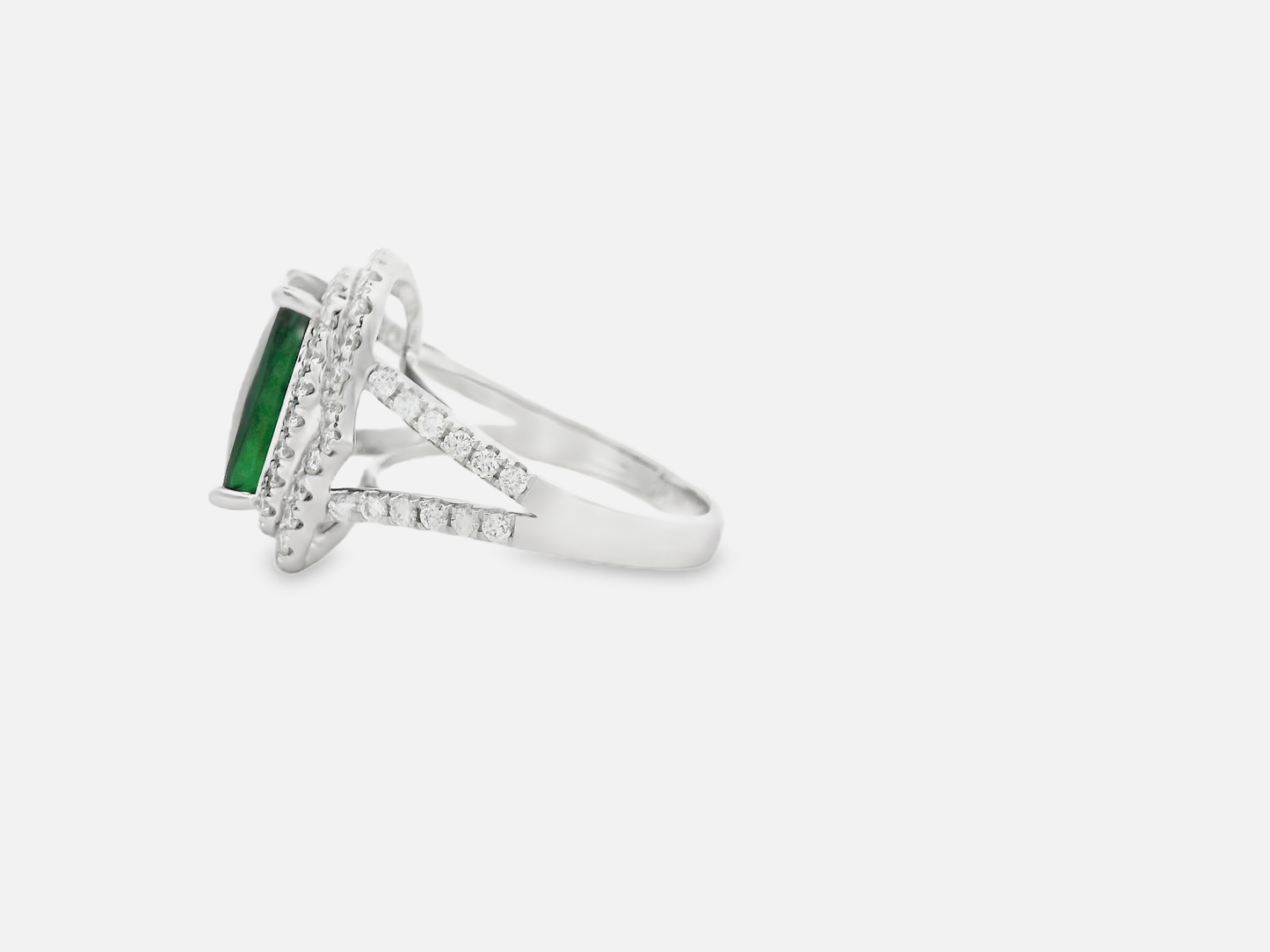 14kt-white-gold-cocktail-ring-with-cushion-cut-green-tourmaline