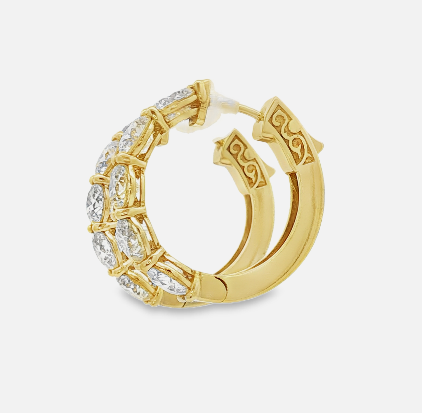 diamond-18-kt-yellow-gold-hoop-earrings-with-10-st-and-5-62ct