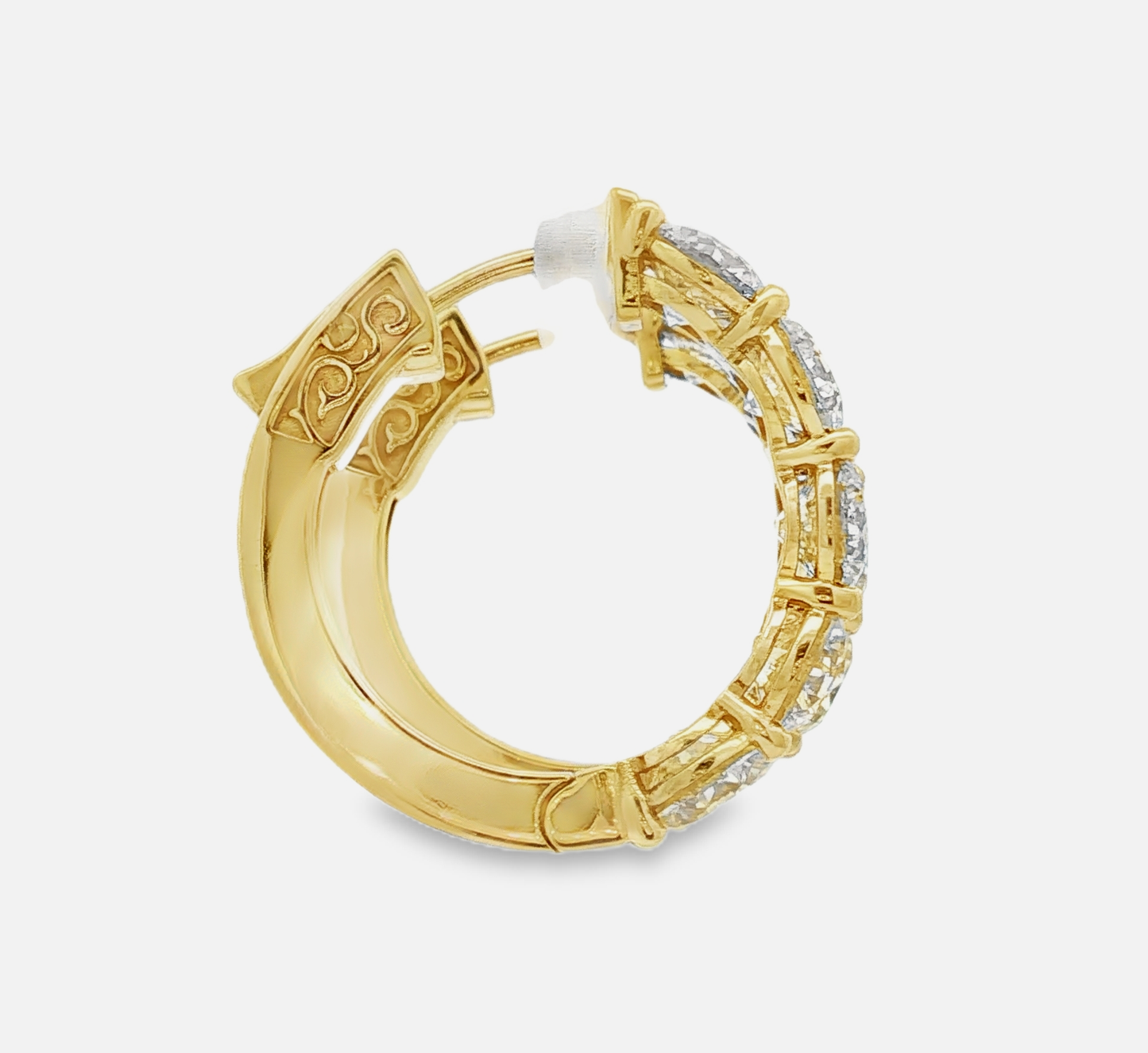 diamond-18-kt-yellow-gold-hoop-earrings-with-10-st-and-5-62ct