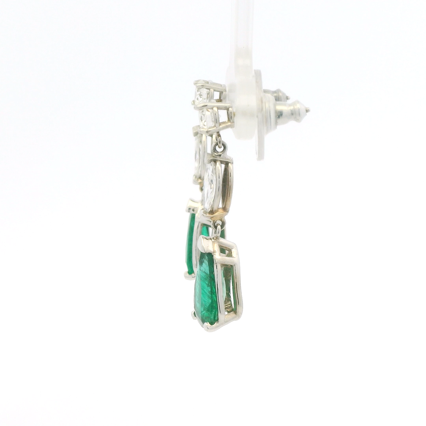 14k-white-gold-diamond-and-emerald-drop-earrings