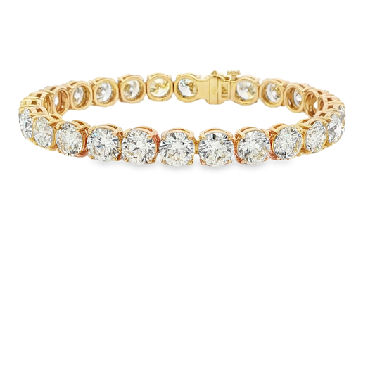 Yellow Gold Tennis Bracelet with 26 Round Cut natural Diamonds