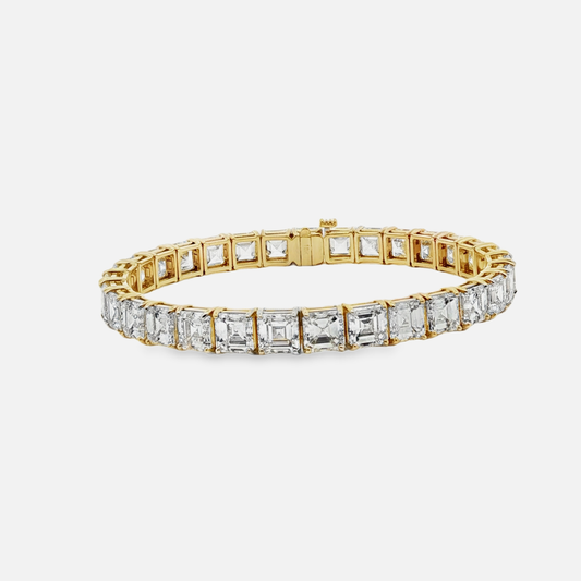 18K YG Radiant-Cut Diamond , 31 stones, 32.49 ct, Tennis Bracelet ST