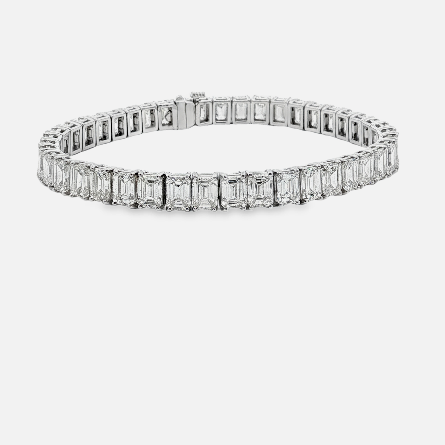 White Gold Emerald Cut Diamond Tennis Bracelet