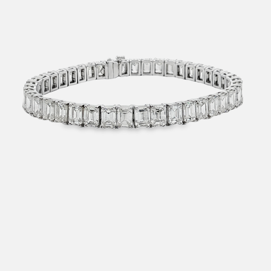 White Gold Emerald Cut Diamond Tennis Bracelet